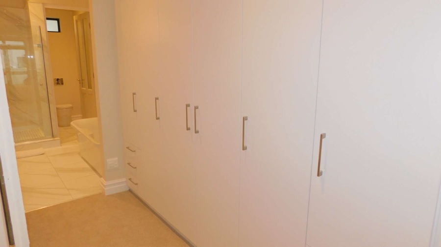 To Let 2 Bedroom Property for Rent in Bryanston Gauteng