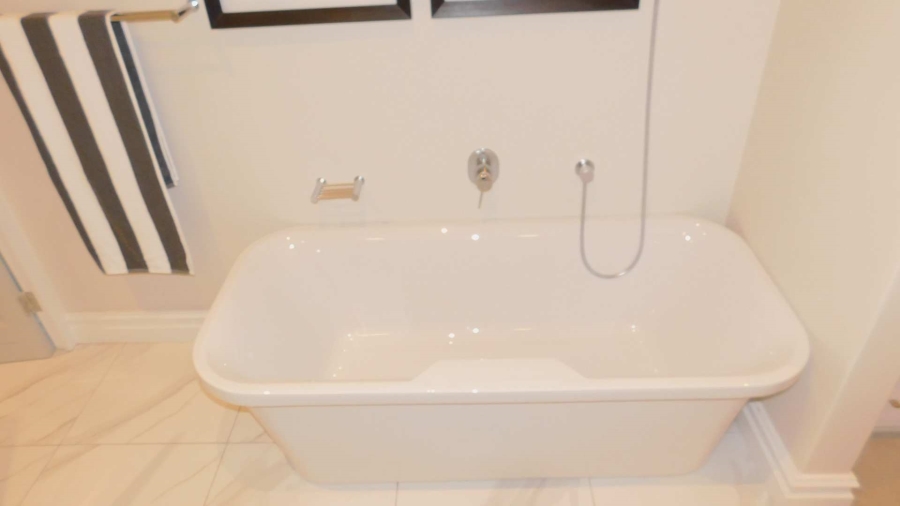 To Let 2 Bedroom Property for Rent in Bryanston Gauteng