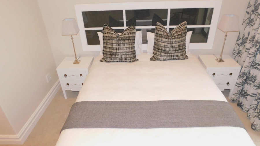 To Let 2 Bedroom Property for Rent in Bryanston Gauteng