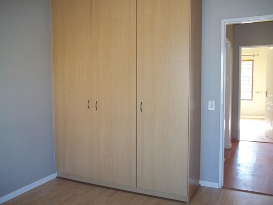 2 Bedroom Property for Sale in Sunninghill Gauteng