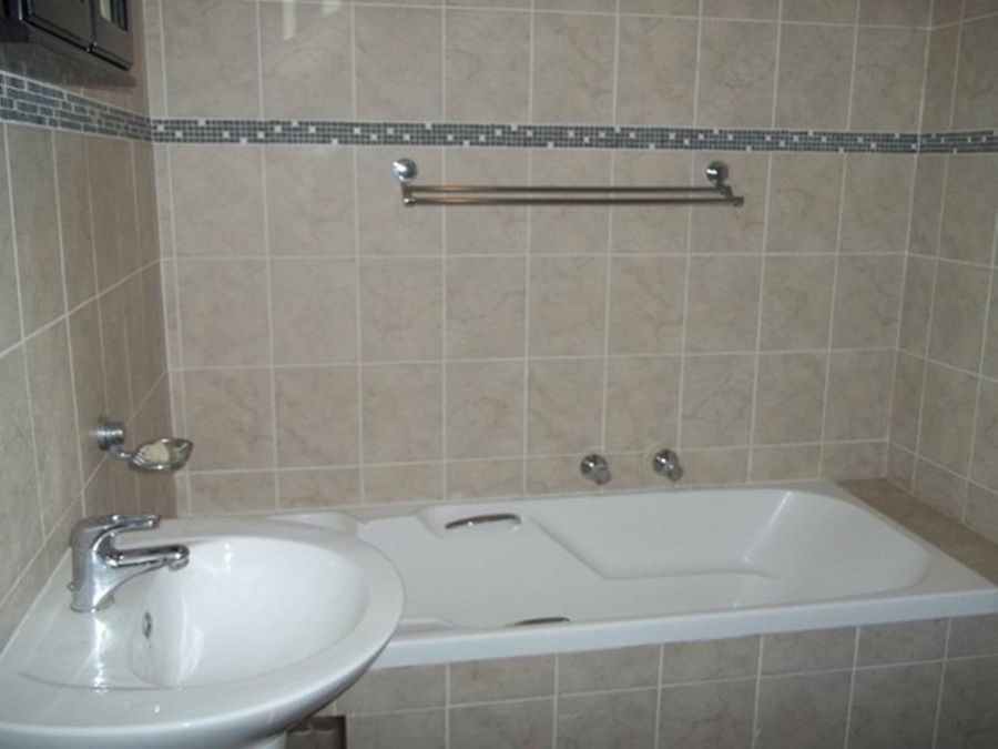 2 Bedroom Property for Sale in Sunninghill Gauteng