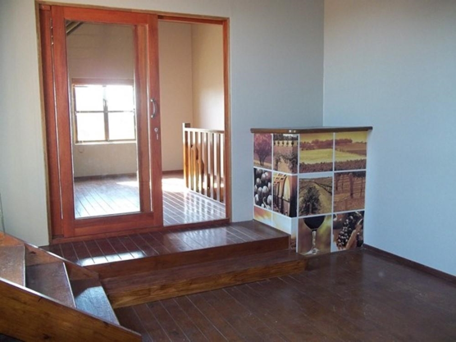 2 Bedroom Property for Sale in Sunninghill Gauteng