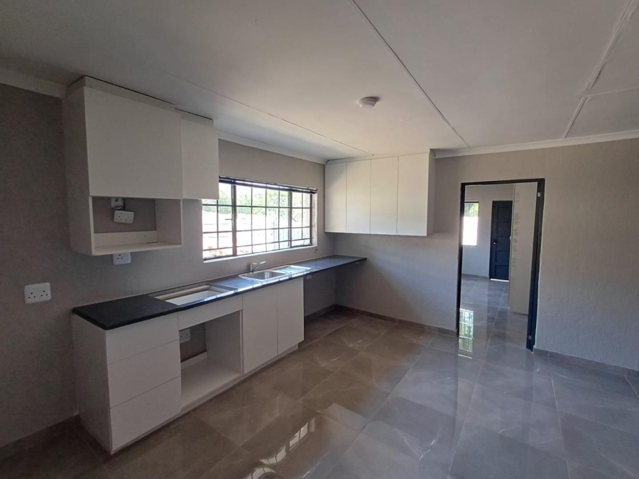To Let 3 Bedroom Property for Rent in Ferndale Gauteng