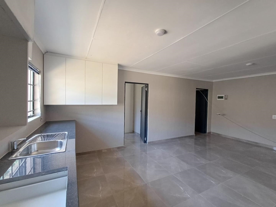 To Let 3 Bedroom Property for Rent in Ferndale Gauteng
