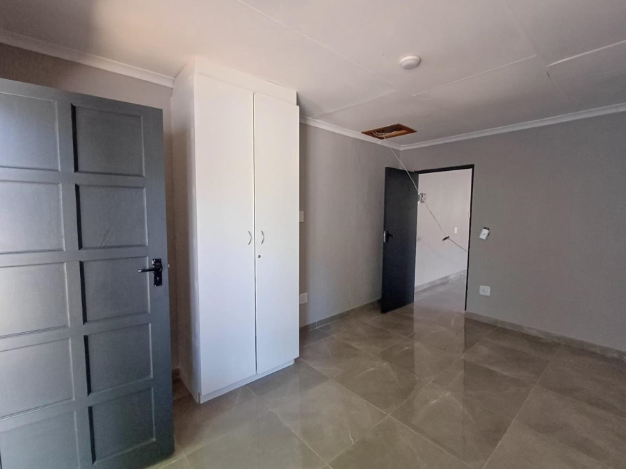To Let 3 Bedroom Property for Rent in Ferndale Gauteng