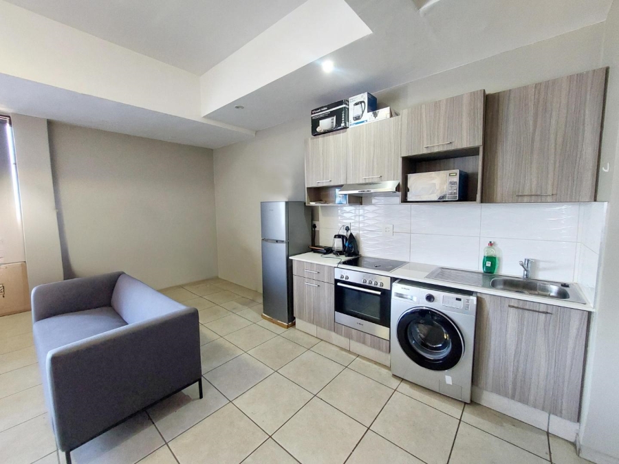 1 Bedroom Property for Sale in Rosebank Gauteng
