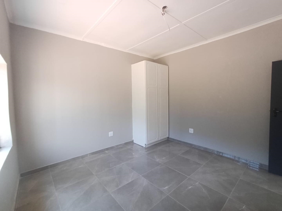 To Let 2 Bedroom Property for Rent in Ferndale Gauteng