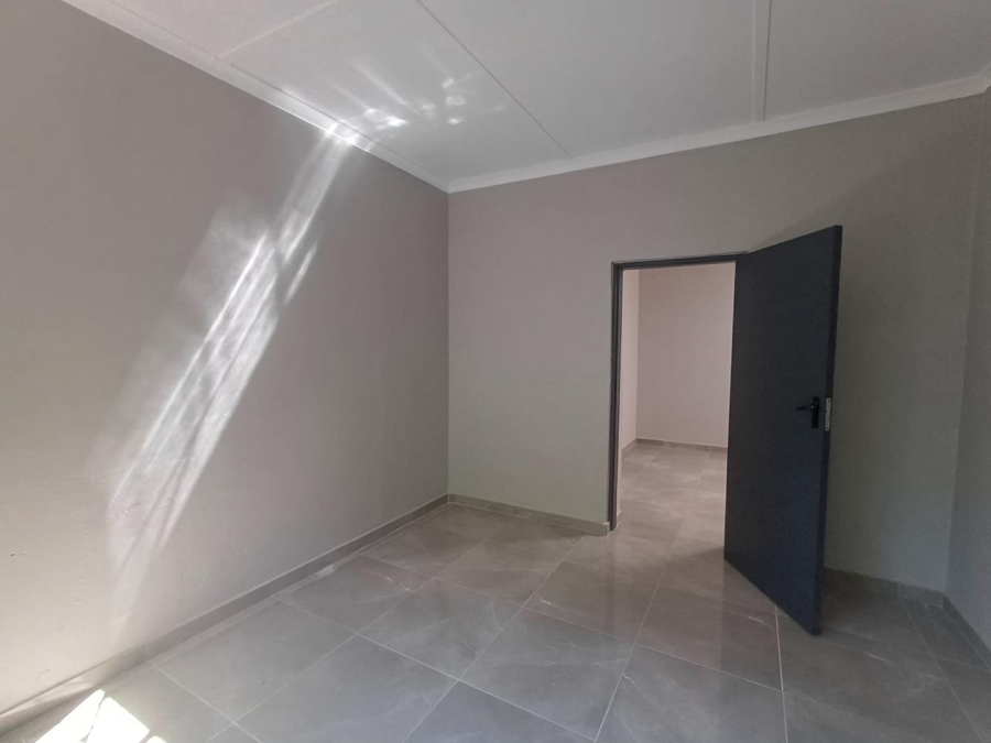 To Let 2 Bedroom Property for Rent in Ferndale Gauteng
