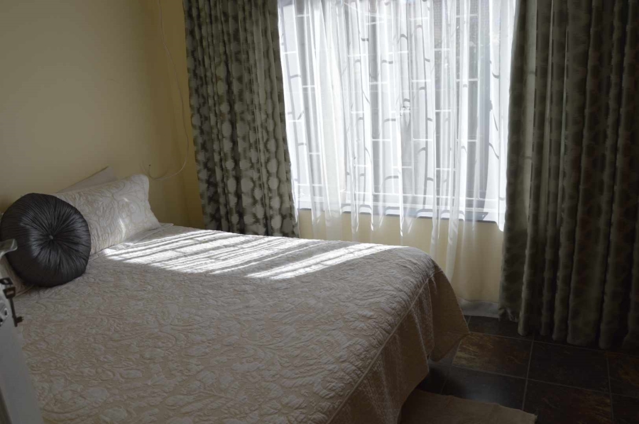 3 Bedroom Property for Sale in Birchleigh North Gauteng