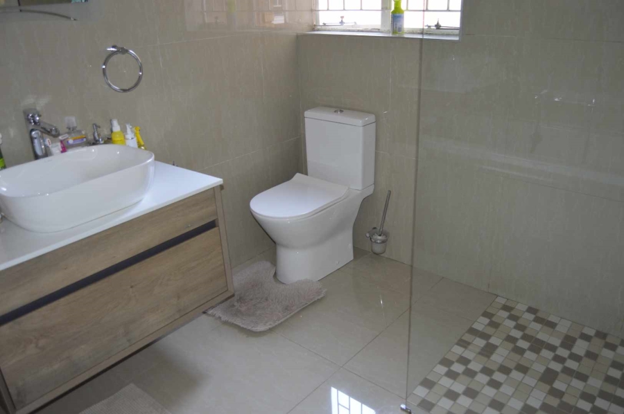 3 Bedroom Property for Sale in Birchleigh North Gauteng