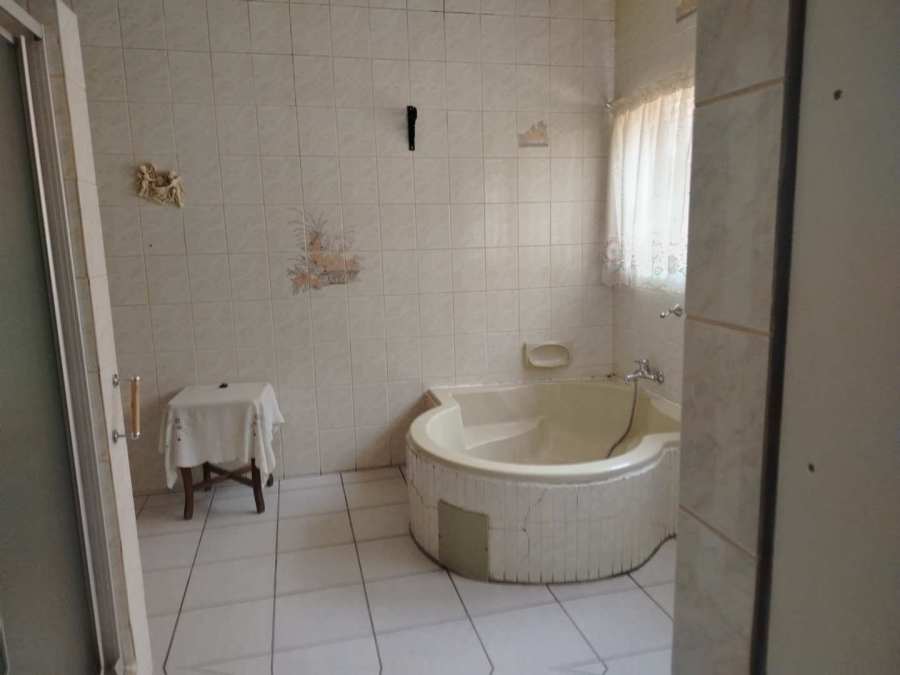 4 Bedroom Property for Sale in Kempton Park Ext 2 Gauteng