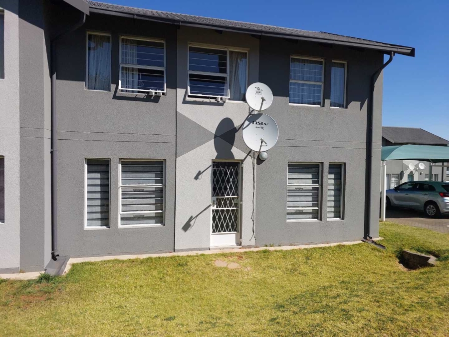 2 Bedroom Property for Sale in Ridgeway Gauteng
