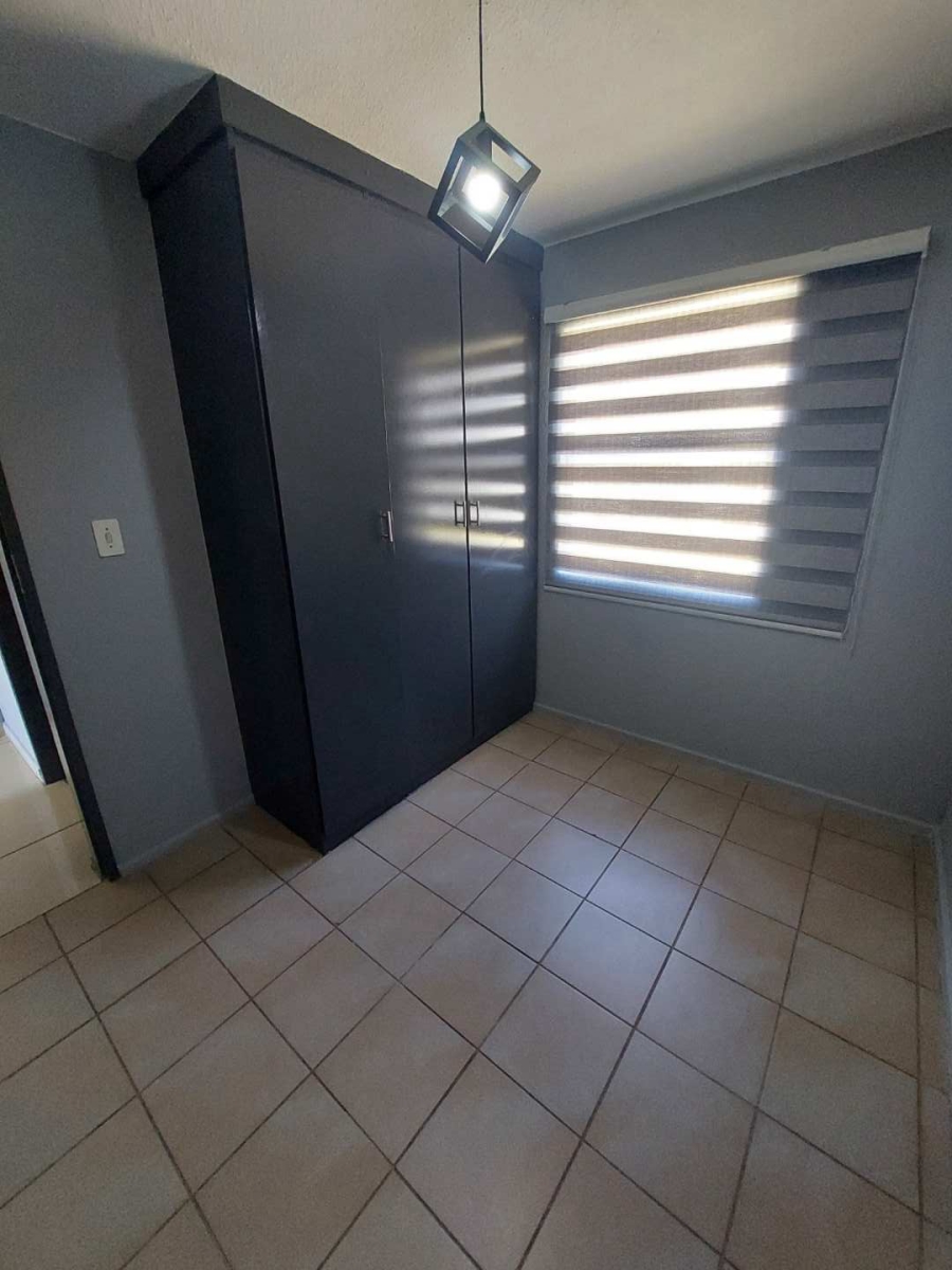 2 Bedroom Property for Sale in Ridgeway Gauteng