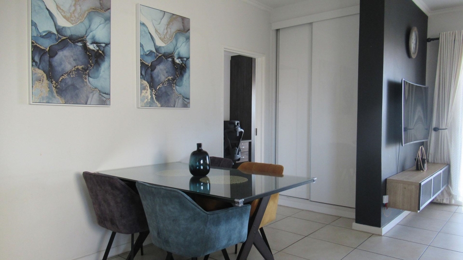 2 Bedroom Property for Sale in Oakdene Gauteng