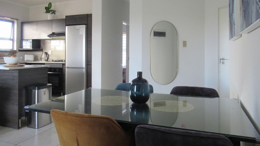 2 Bedroom Property for Sale in Oakdene Gauteng