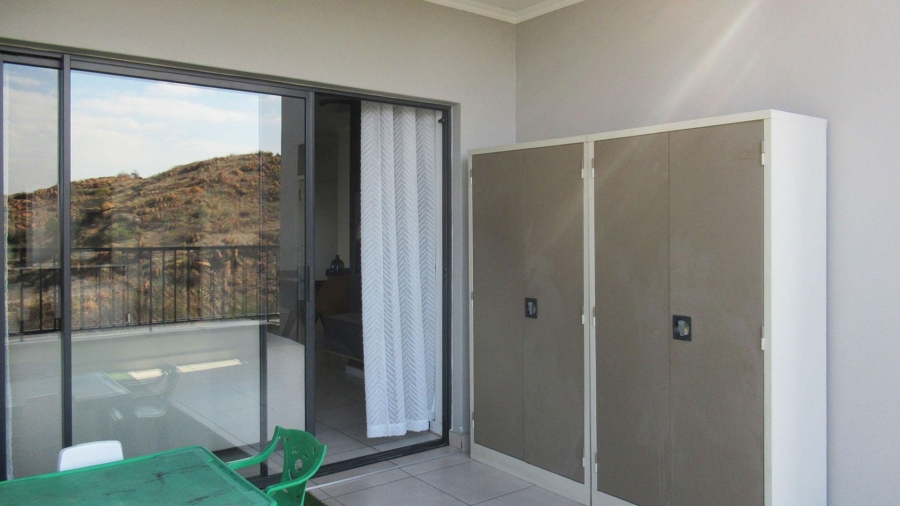 2 Bedroom Property for Sale in Oakdene Gauteng