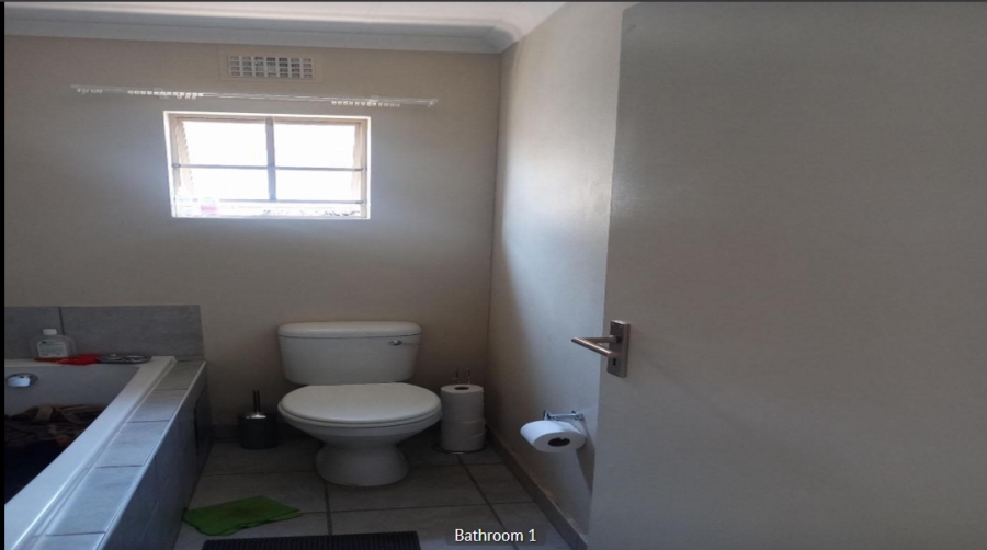 3 Bedroom Property for Sale in Sky City Gauteng