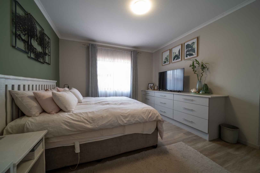 3 Bedroom Property for Sale in Country View Gauteng