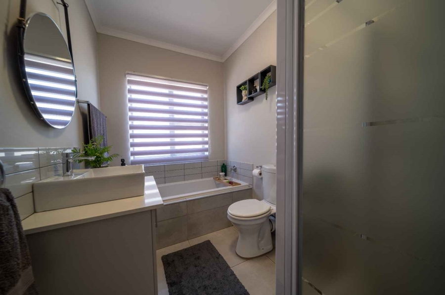 3 Bedroom Property for Sale in Country View Gauteng