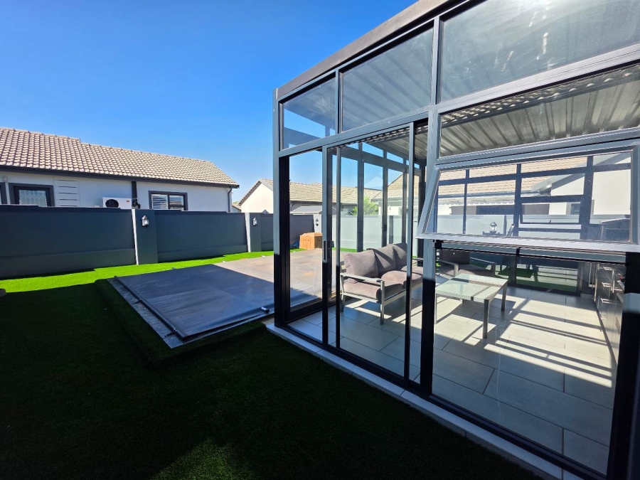 3 Bedroom Property for Sale in Country View Gauteng