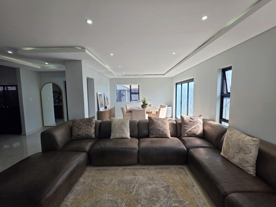 3 Bedroom Property for Sale in Country View Gauteng
