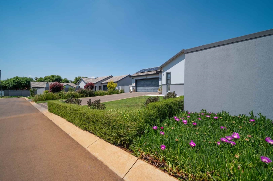 3 Bedroom Property for Sale in Country View Gauteng