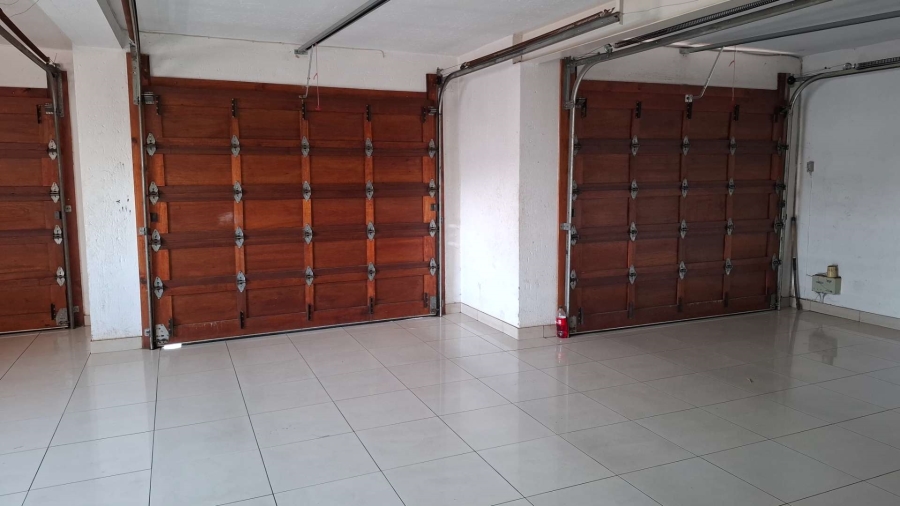 5 Bedroom Property for Sale in Meyersdal Gauteng