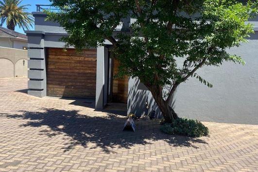 2 Bedroom Property for Sale in New Redruth Gauteng