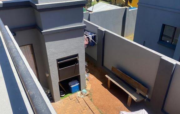 2 Bedroom Property for Sale in New Redruth Gauteng