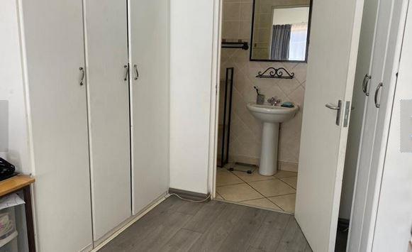 2 Bedroom Property for Sale in New Redruth Gauteng