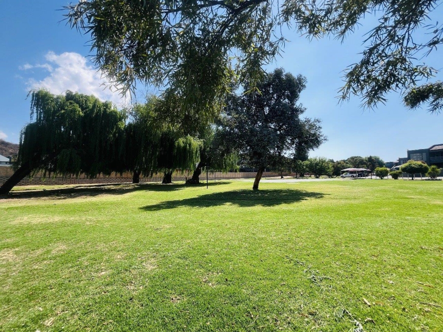 3 Bedroom Property for Sale in Mulbarton Gauteng