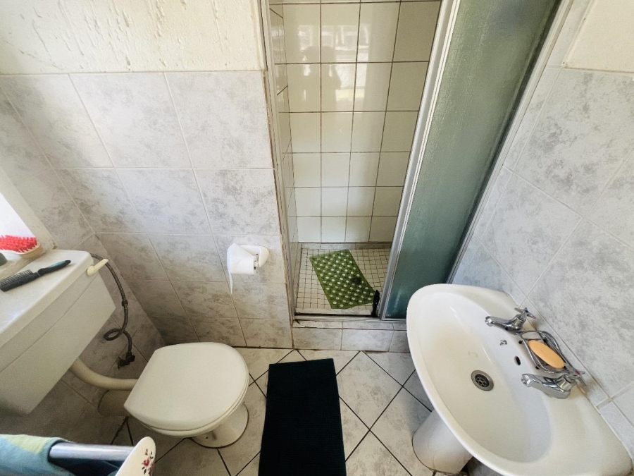 3 Bedroom Property for Sale in Mulbarton Gauteng