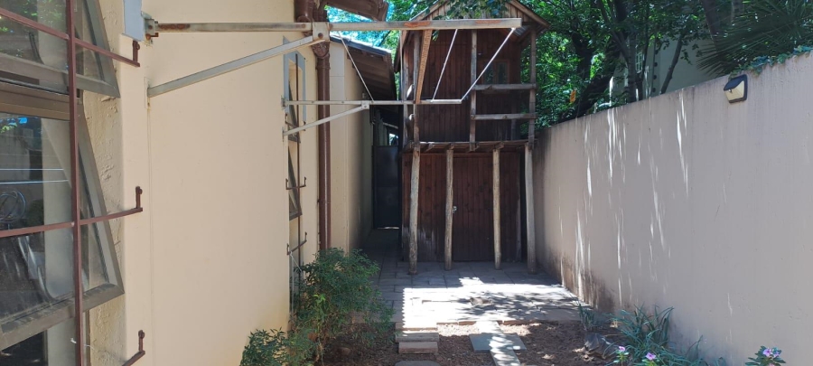 3 Bedroom Property for Sale in New Redruth Gauteng