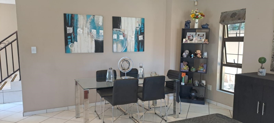 3 Bedroom Property for Sale in New Redruth Gauteng