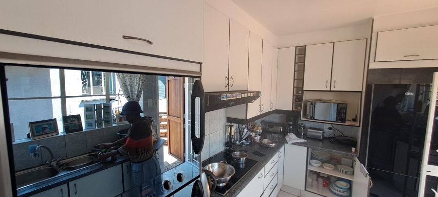 4 Bedroom Property for Sale in Mulbarton Gauteng