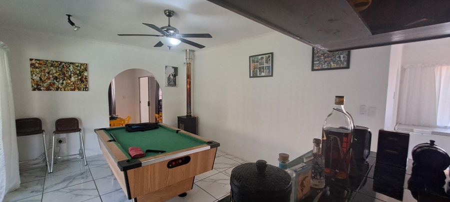 4 Bedroom Property for Sale in Mulbarton Gauteng