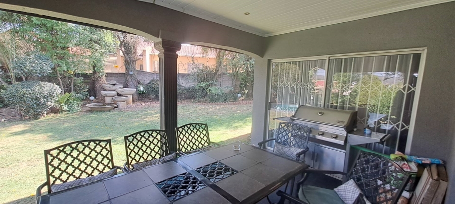 4 Bedroom Property for Sale in Mulbarton Gauteng