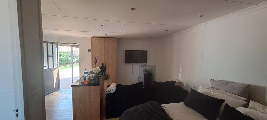 4 Bedroom Property for Sale in Mulbarton Gauteng