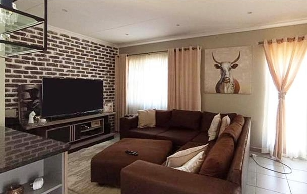 3 Bedroom Property for Sale in Lotus Gardens Gauteng