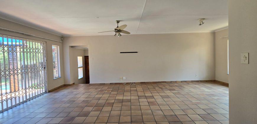 3 Bedroom Property for Sale in Moreleta Park Gauteng