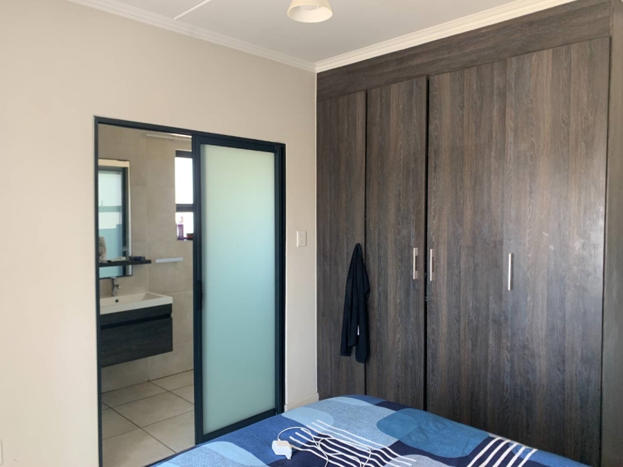 2 Bedroom Property for Sale in Oakdene Gauteng