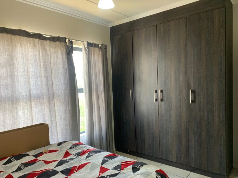 2 Bedroom Property for Sale in Oakdene Gauteng