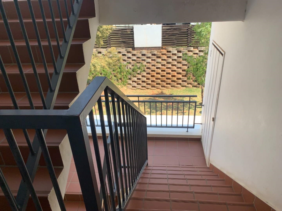 2 Bedroom Property for Sale in Oakdene Gauteng