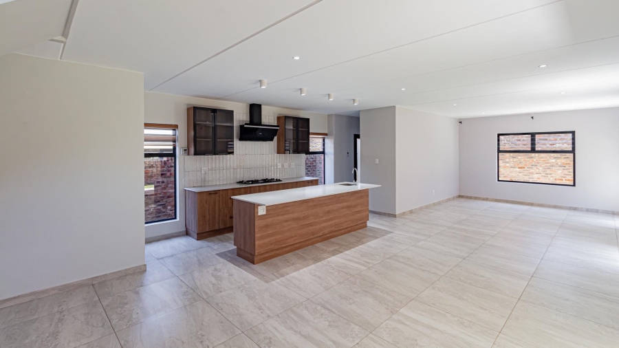 3 Bedroom Property for Sale in Carlswald Gauteng