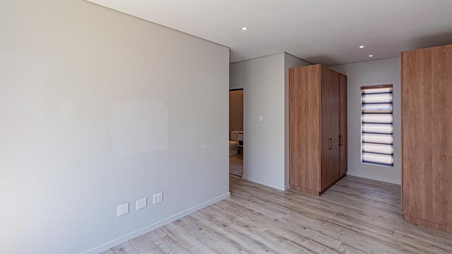 3 Bedroom Property for Sale in Carlswald Gauteng