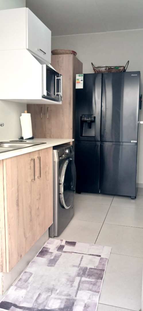 To Let 3 Bedroom Property for Rent in Broadacres Gauteng