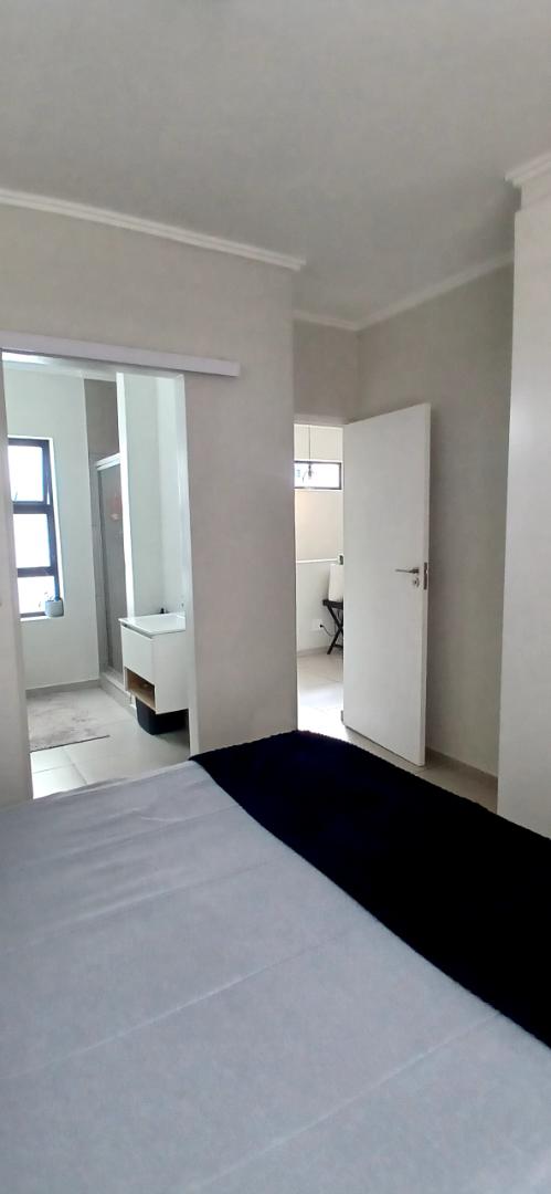 To Let 3 Bedroom Property for Rent in Broadacres Gauteng