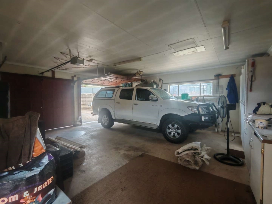 4 Bedroom Property for Sale in Hennopspark Gauteng