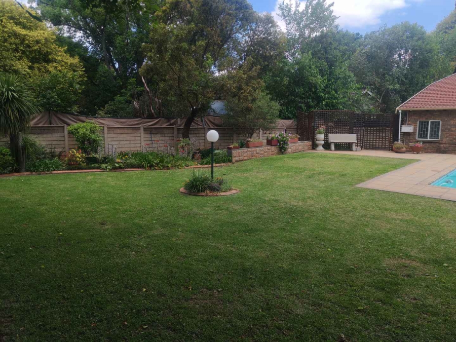 4 Bedroom Property for Sale in Hennopspark Gauteng