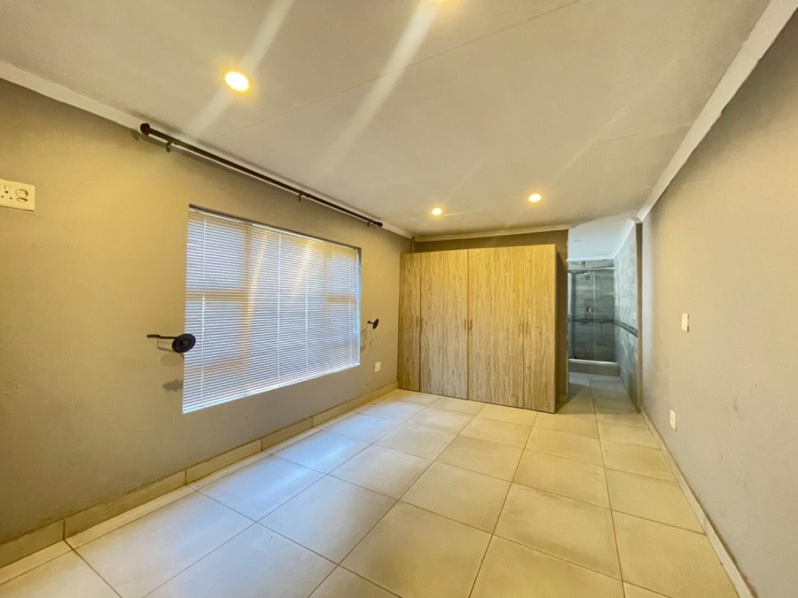 To Let 1 Bedroom Property for Rent in Birchleigh Gauteng